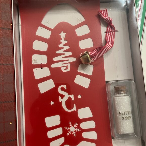 Holiday Christmas Santa gift wrap bundle! New! - Picture 5 of 16